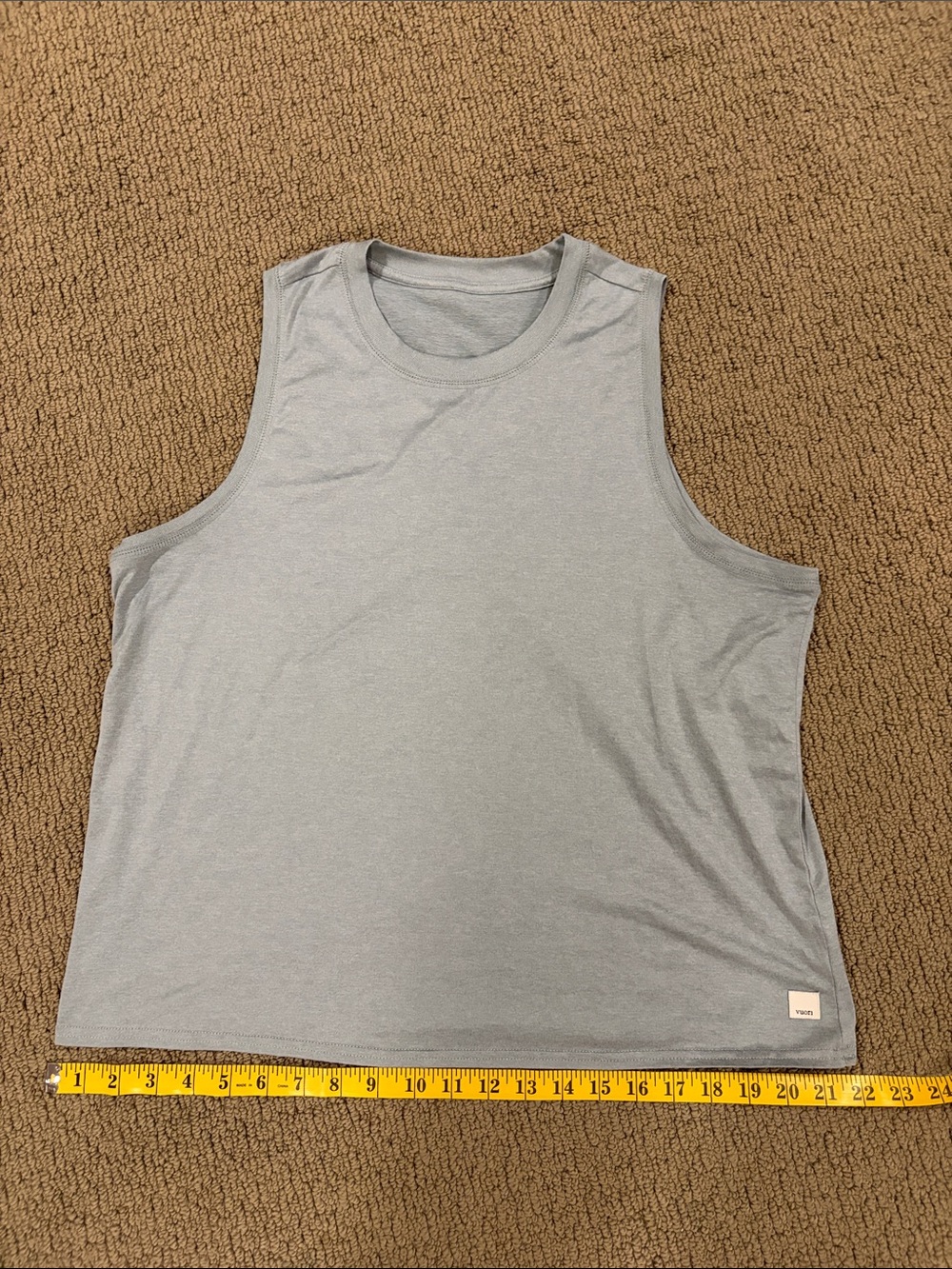 Vuori Heather Gray Performance Tank Top size XL women’s